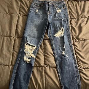 Old navy ripped skinny jeans